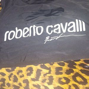 Roberto Cavalli set